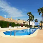 Oasis Park Rosa Nyaraló El Verger